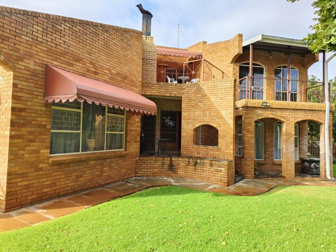 4 Bedroom House for Sale For Sale in Virginia - Free State - MR702306