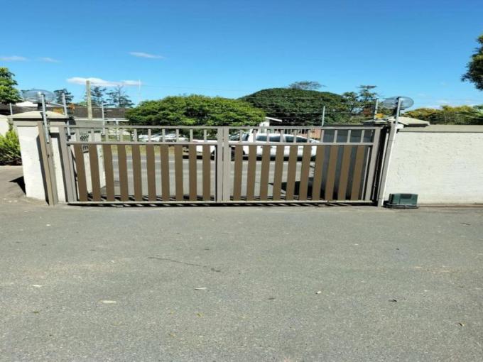 2 Bedroom Apartment to Rent in Pinetown  - Property to rent - MR702312