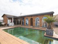  of property in Nigel