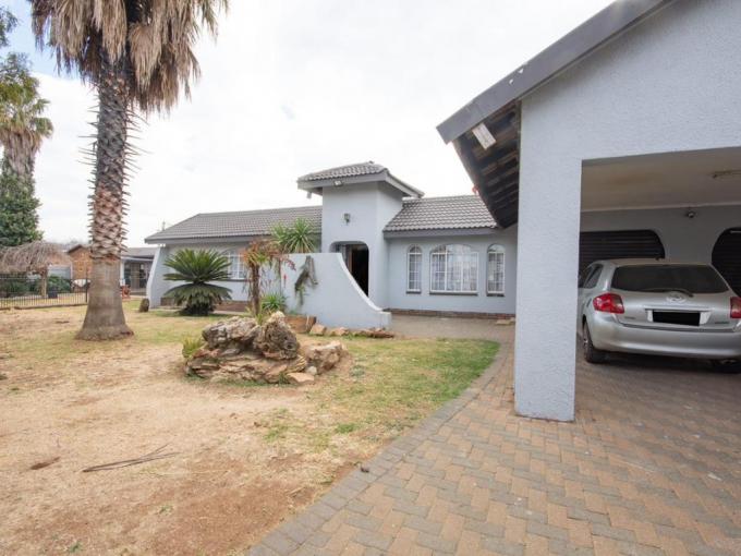 3 Bedroom House for Sale For Sale in Nigel - MR702333