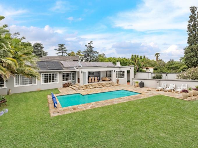 4 Bedroom House for Sale For Sale in Bryanston West - MR702338