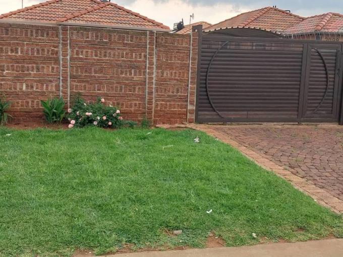 3 Bedroom House for Sale For Sale in Alberton - MR702339