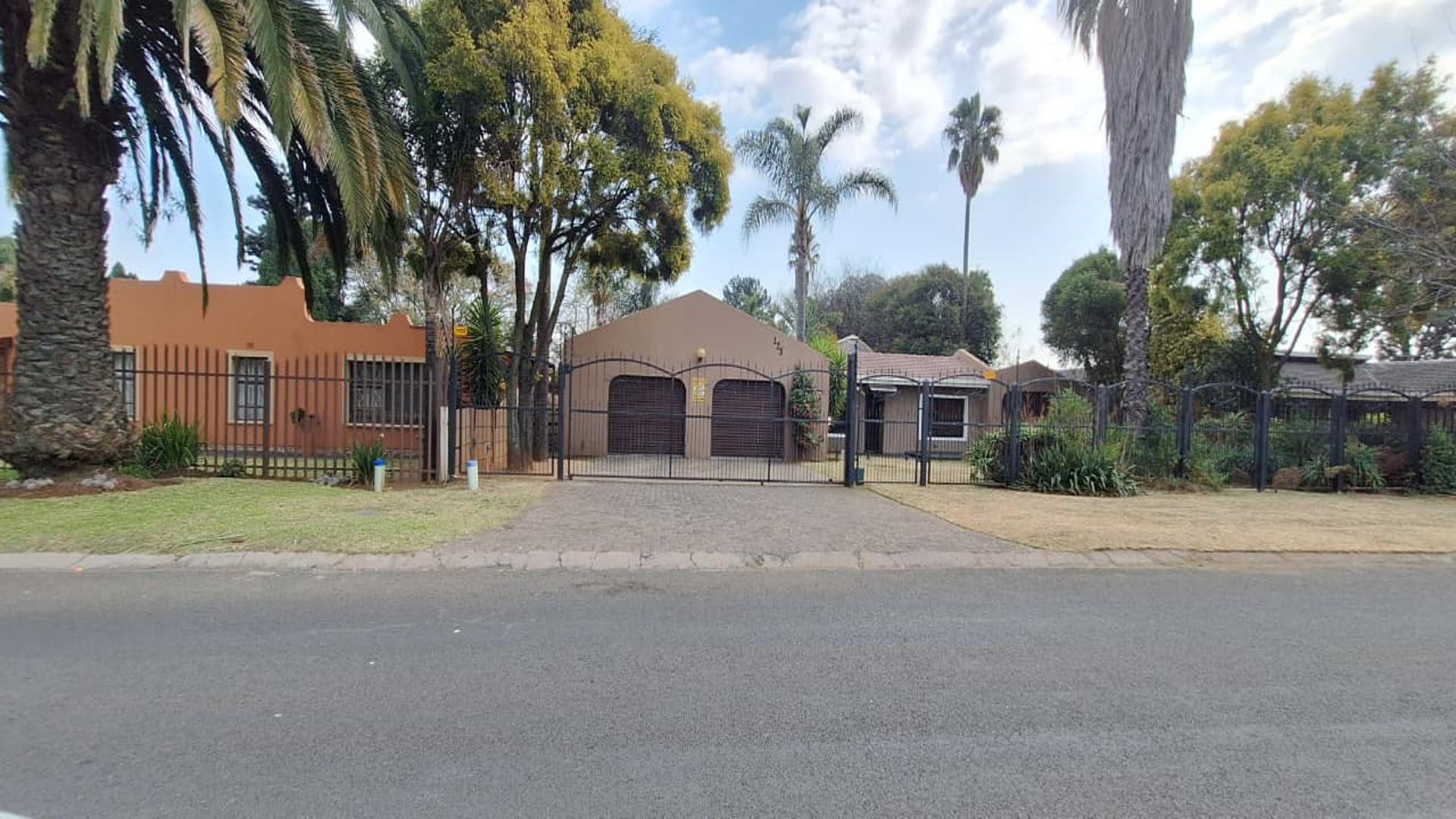 Front View of property in Sunair Park