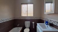 Bathroom 1 - 4 square meters of property in Sunair Park
