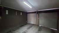 Garage - 43 square meters of property in Sunair Park