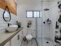  of property in Amanzimtoti 