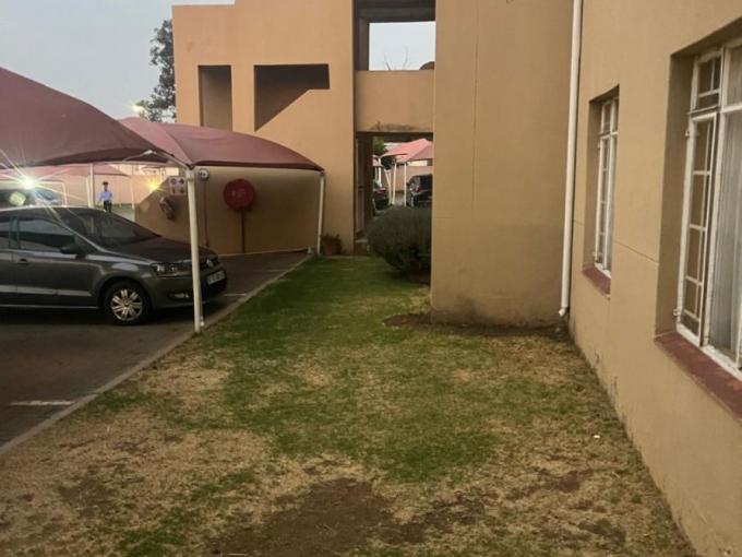 3 Bedroom Apartment for Sale For Sale in Naturena - MR702414
