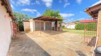 Garage of property in Westonaria