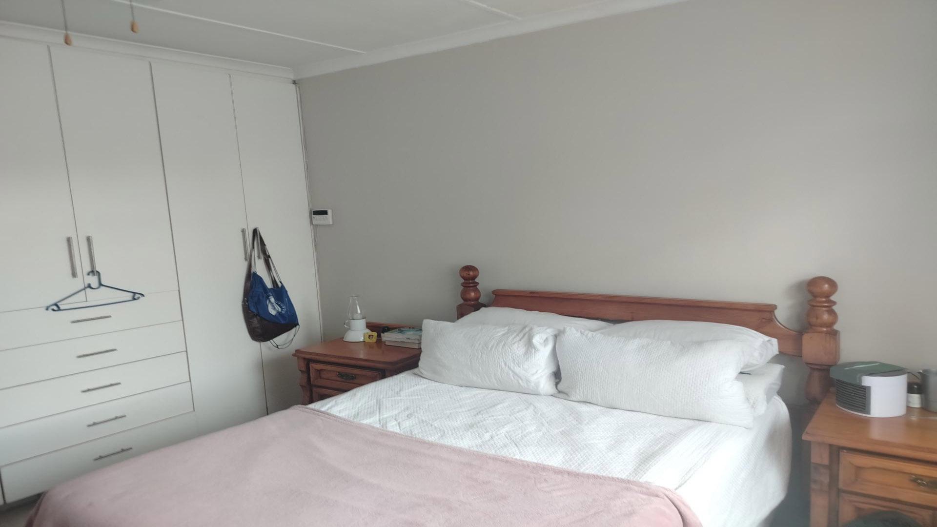 Bed Room 1 of property in Sasolburg