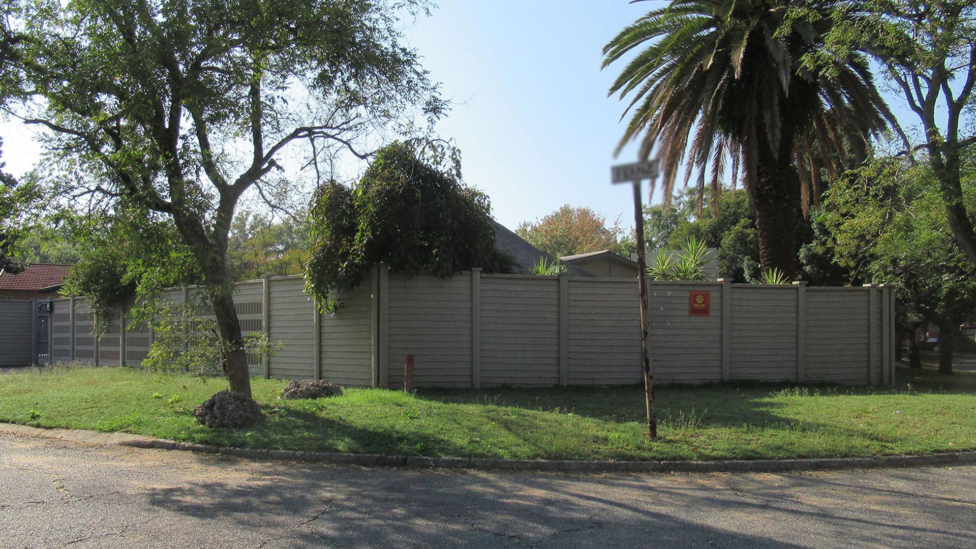 Front View of property in Sasolburg