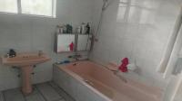 Bathroom 1 of property in Sasolburg