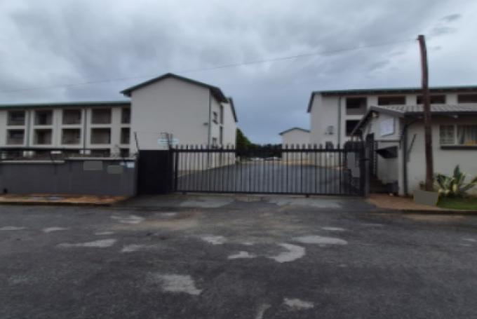 SA Home Loans Sale in Execution 2 Bedroom Sectional Title for Sale in Krugersdorp - MR702489