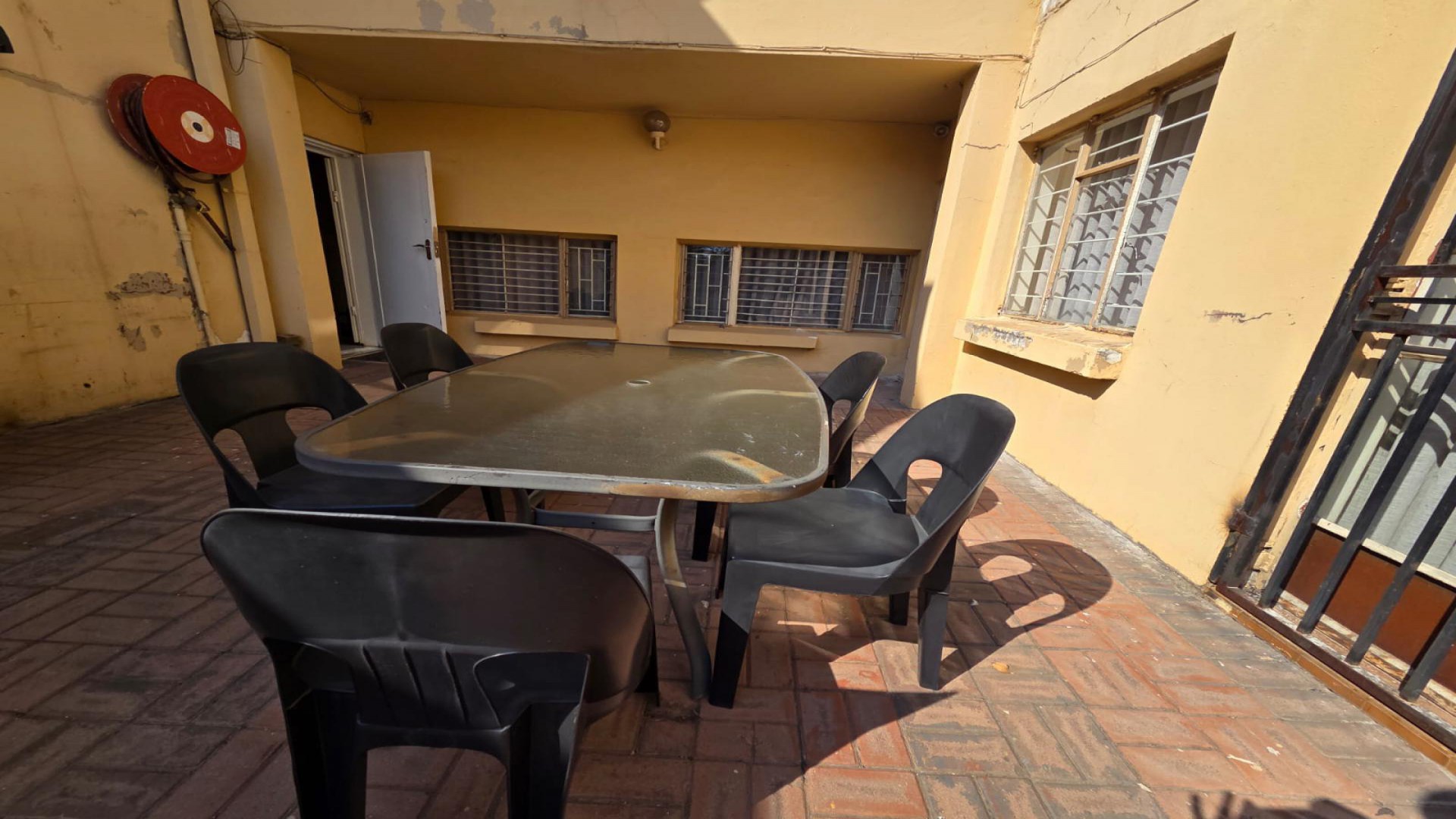 Spaces of property in Laudium
