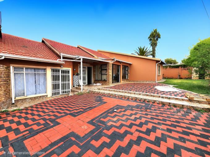 8 Bedroom House for Sale For Sale in Discovery - MR702546