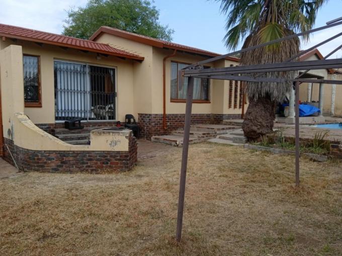 3 Bedroom House for Sale For Sale in Elandspark - MR702547