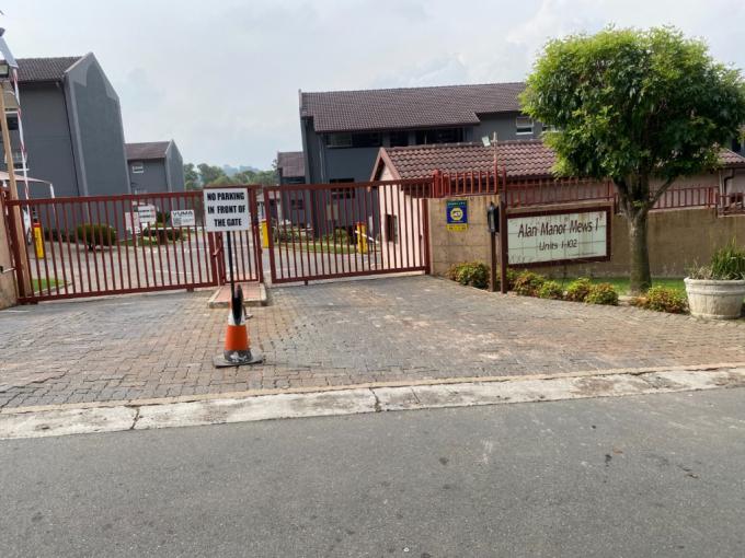 2 Bedroom Apartment for Sale For Sale in Alan Manor - MR702550