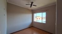 Bed Room 1 - 15 square meters of property in Witfield