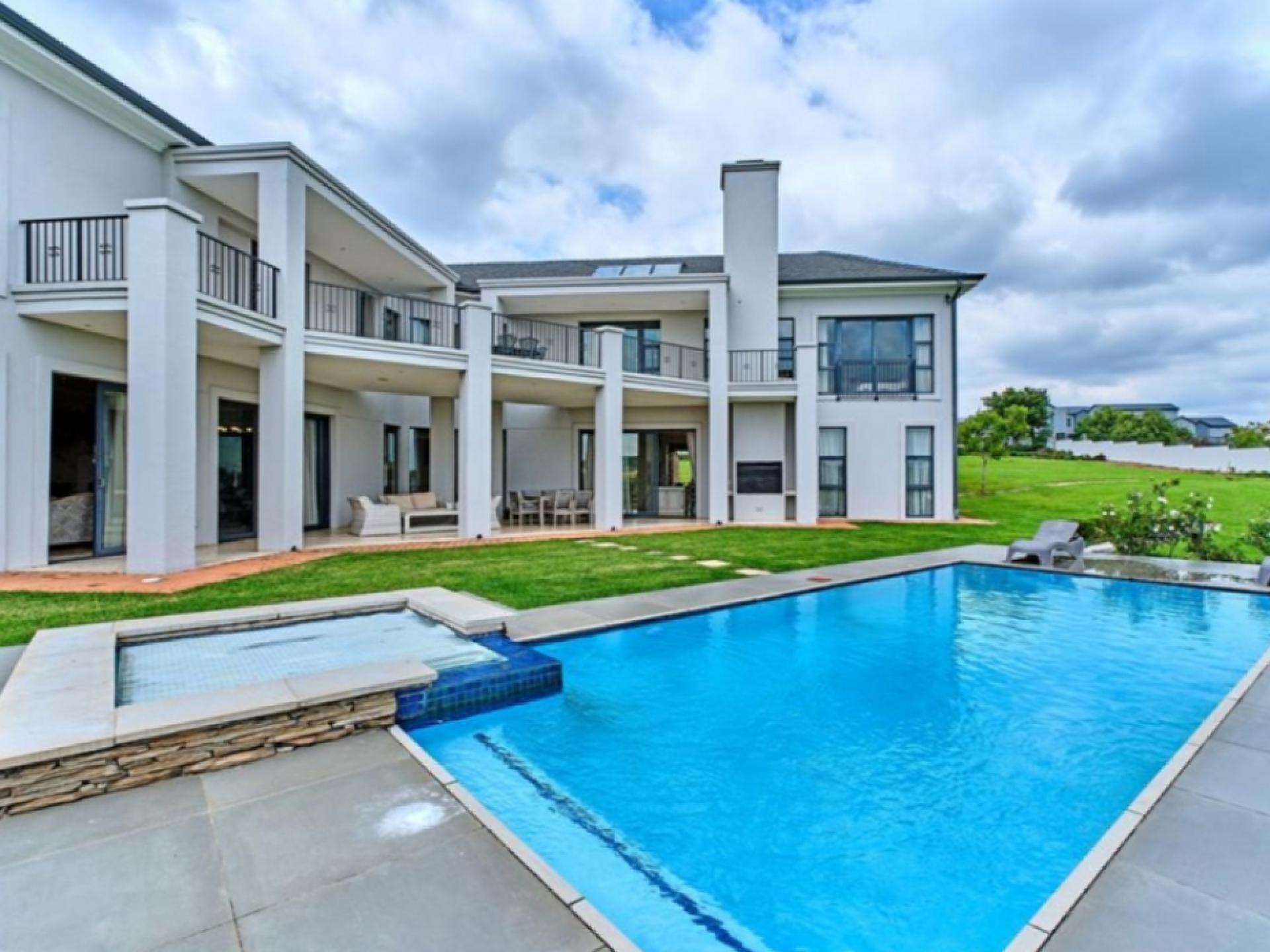  of property in Blue Hills