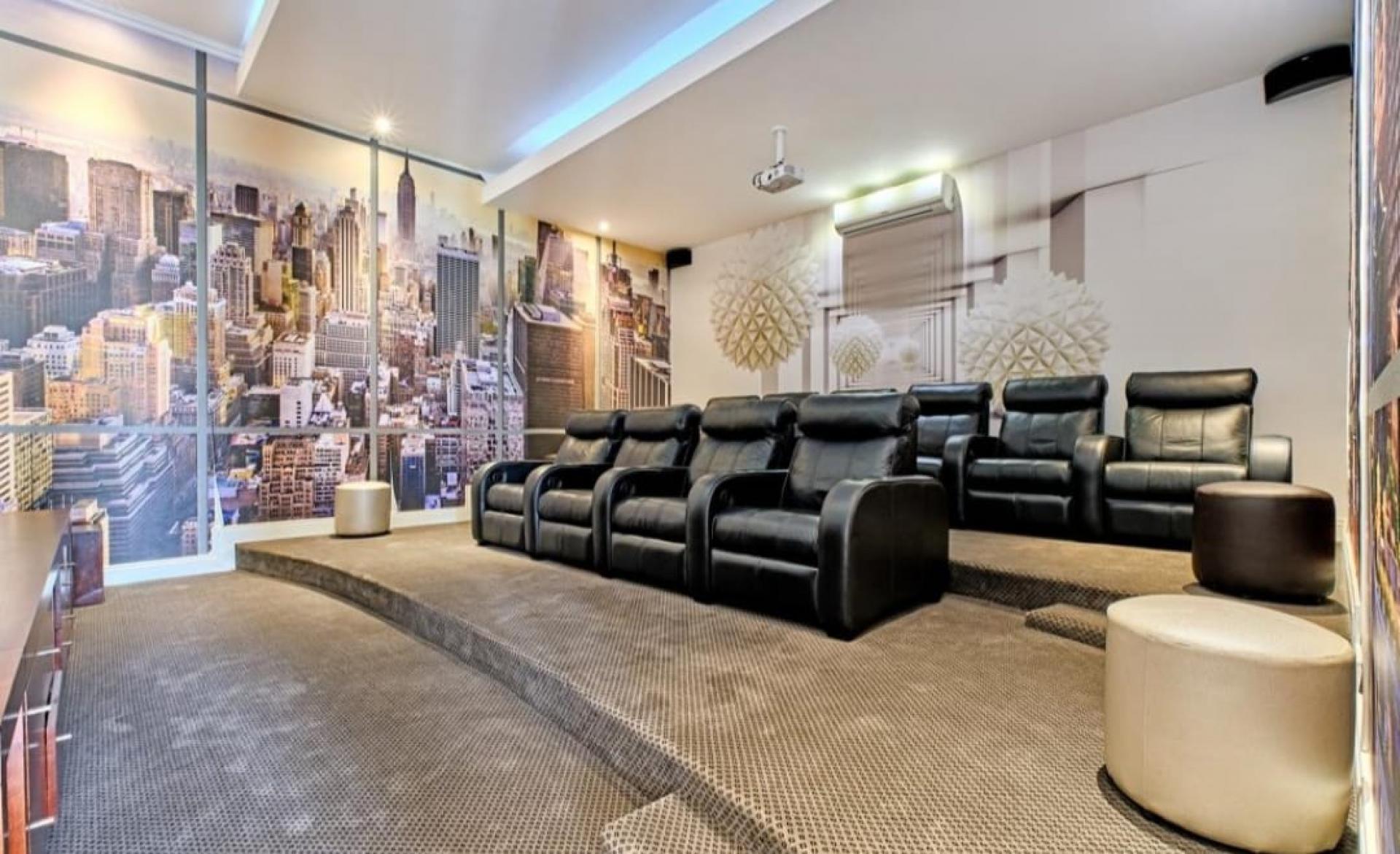  of property in Blue Hills