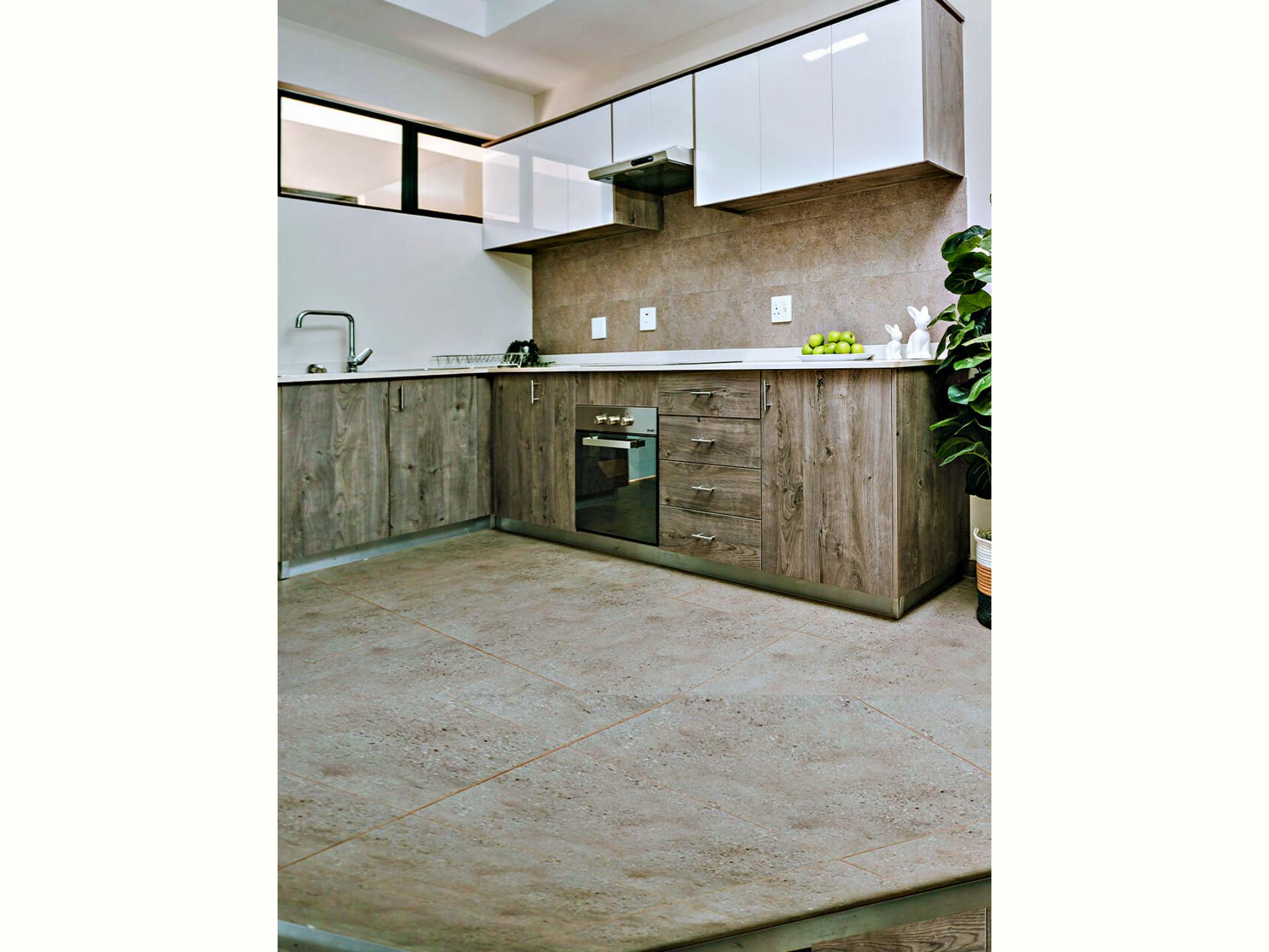  of property in Raslouw