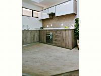  of property in Raslouw