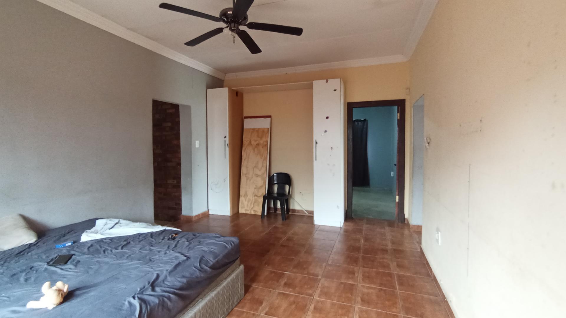 Bed Room 3 - 22 square meters of property in Villieria