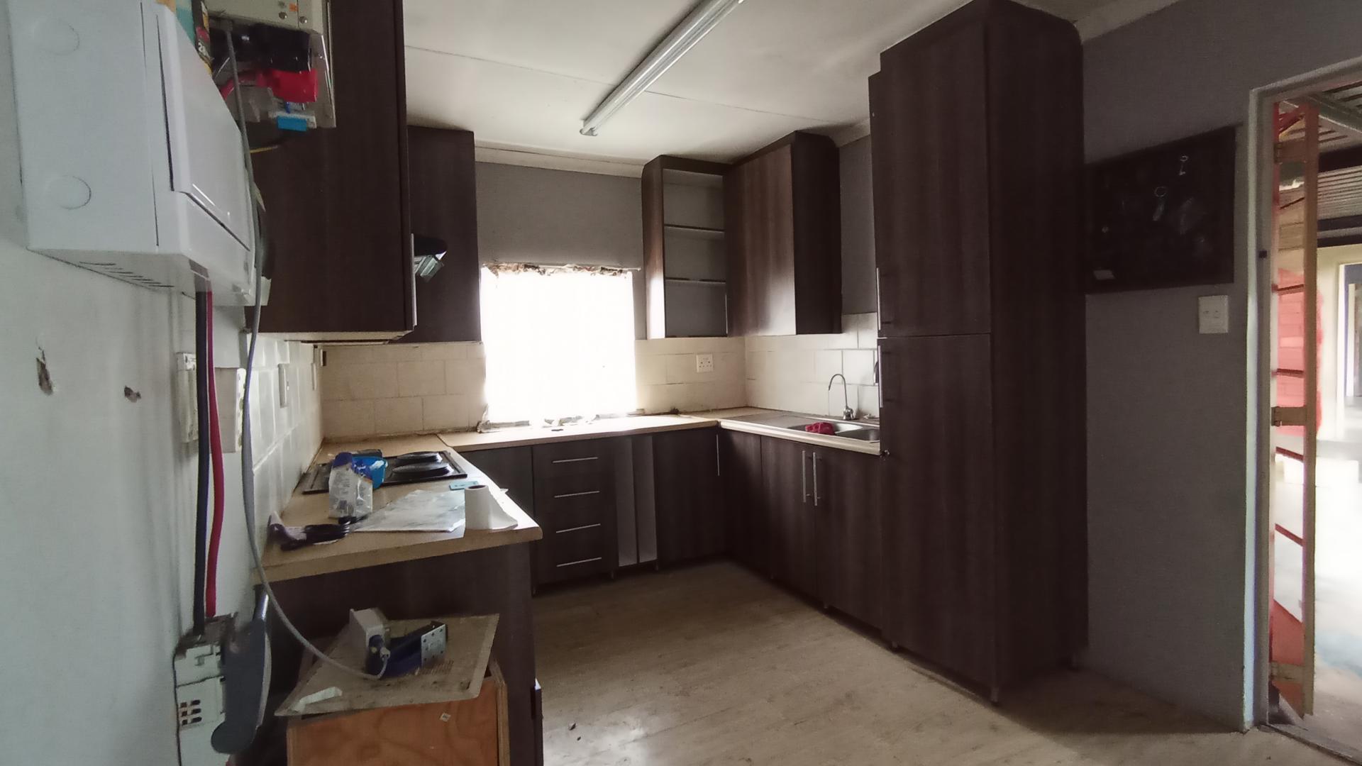 Kitchen - 14 square meters of property in Villieria