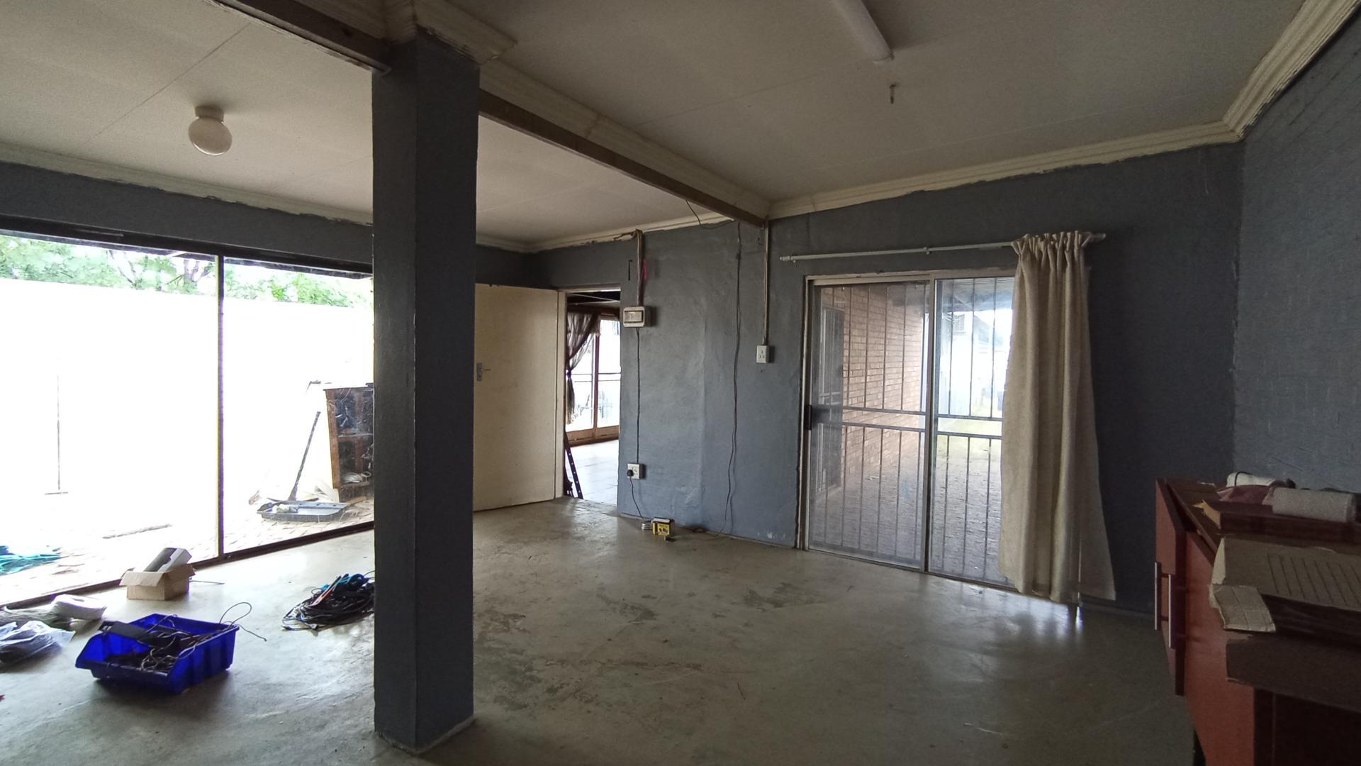 Bed Room 4 of property in Villieria