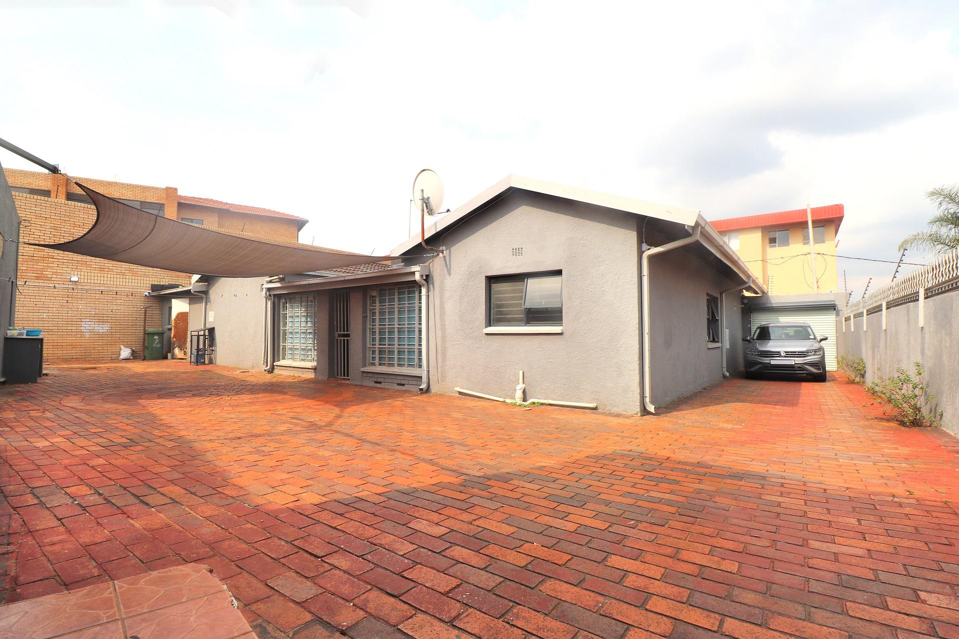  of property in Lenasia