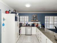  of property in Bloubergstrand