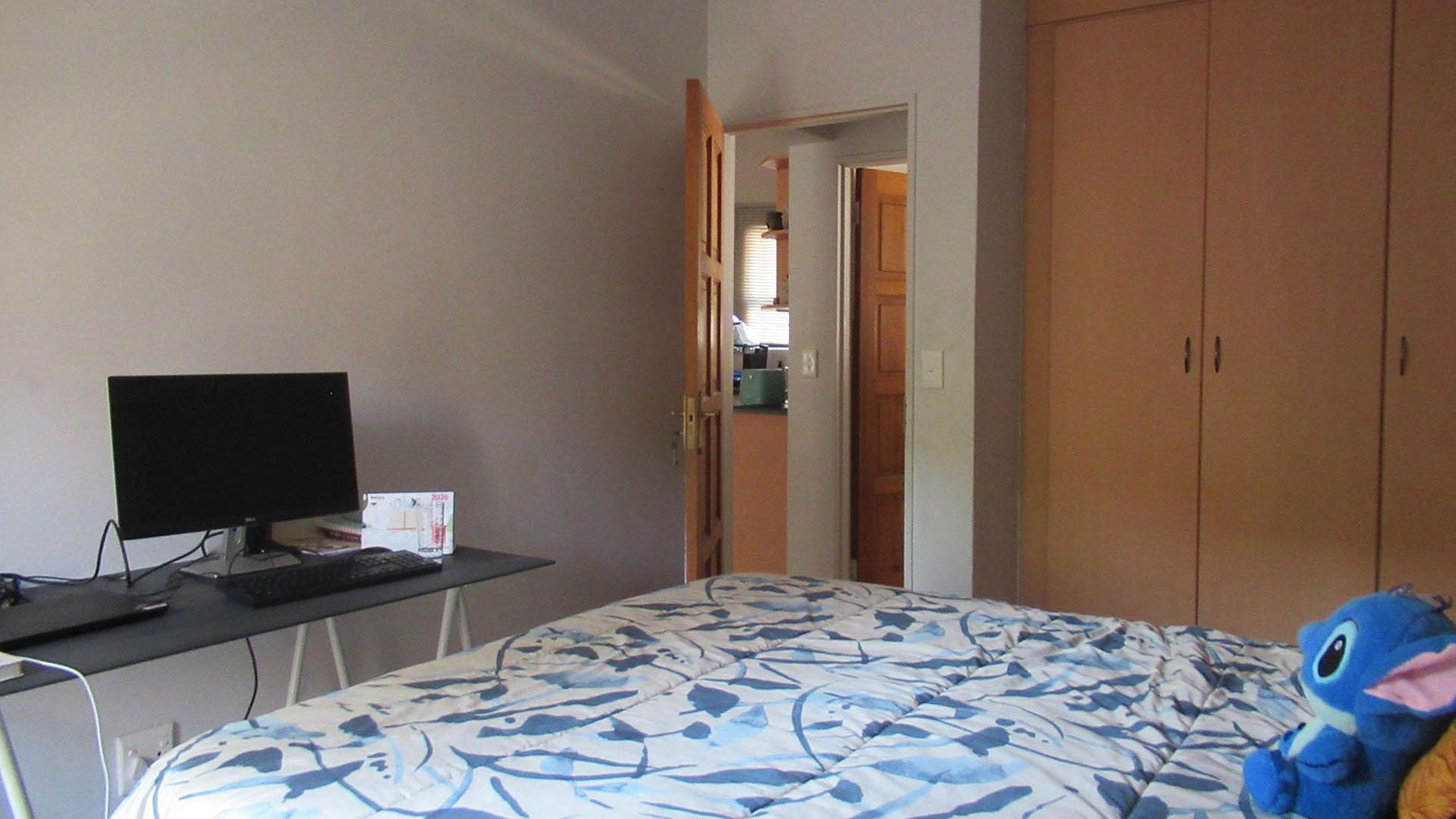 Bed Room 1 - 65 square meters of property in Ferndale - JHB