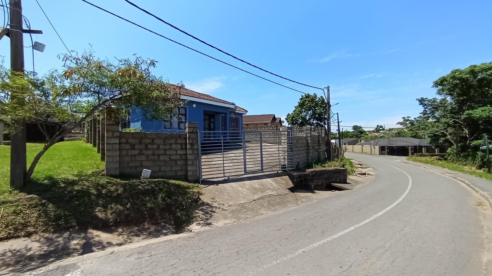 Front View of property in Lovu