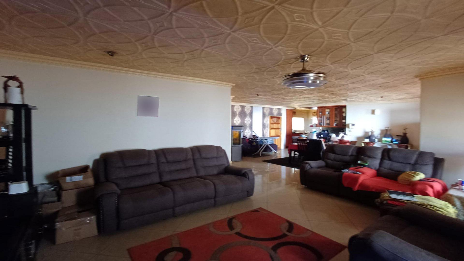 Lounges of property in Oakdene