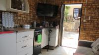 Kitchen - 27 square meters of property in Oakdene