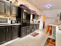  of property in Mondeor