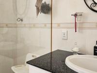  of property in Uvongo