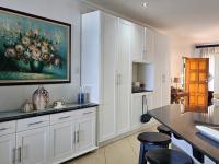  of property in Uvongo