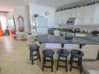  of property in Uvongo