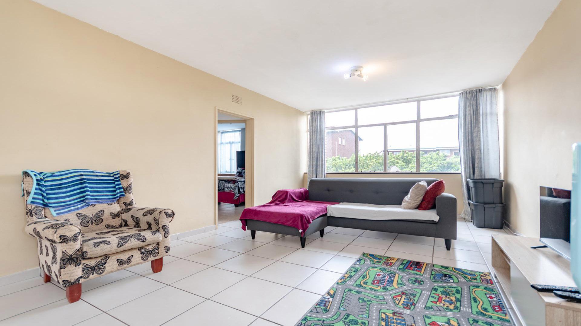 Lounges of property in Dinwiddie