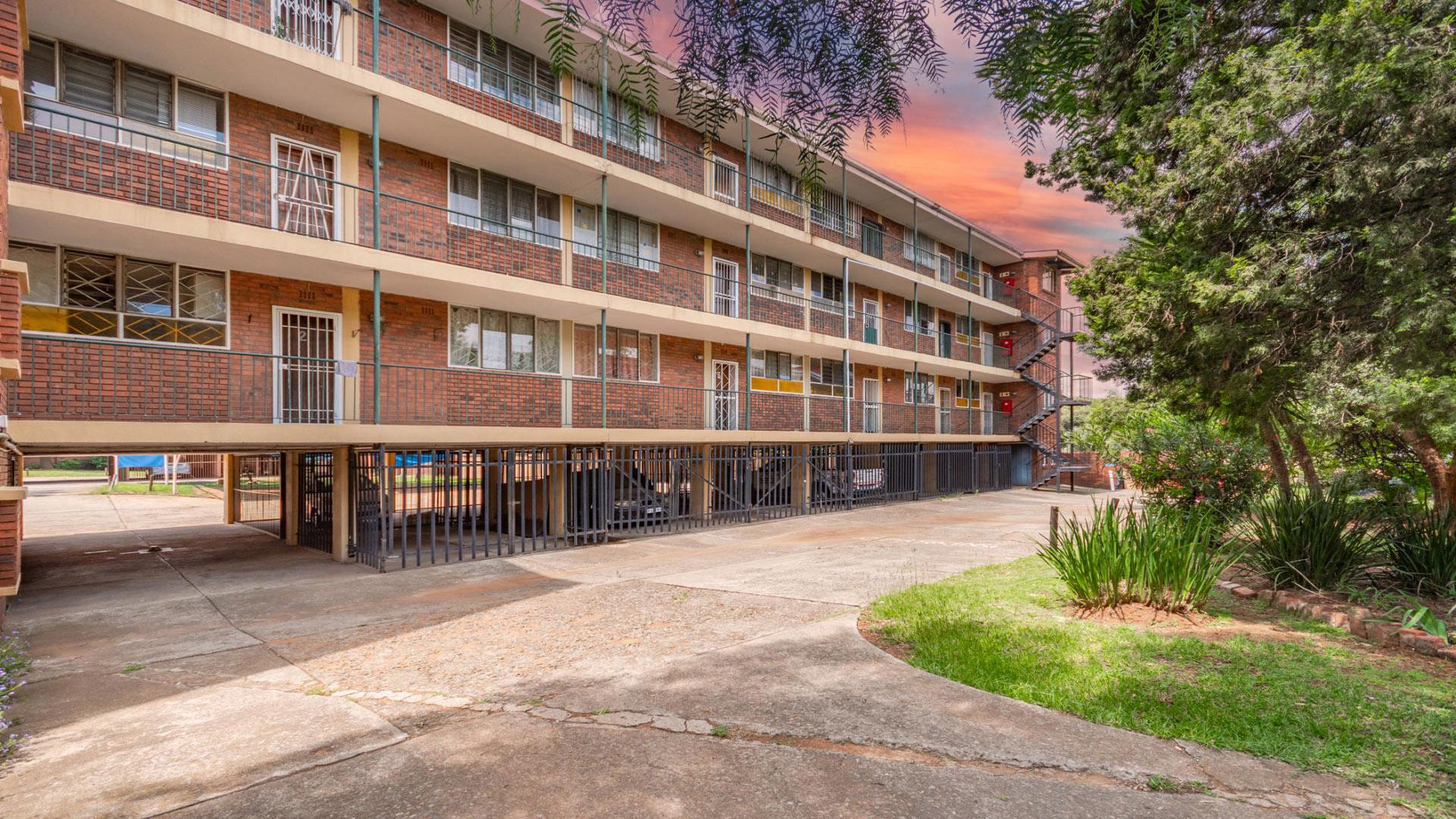 Front View of property in Dinwiddie