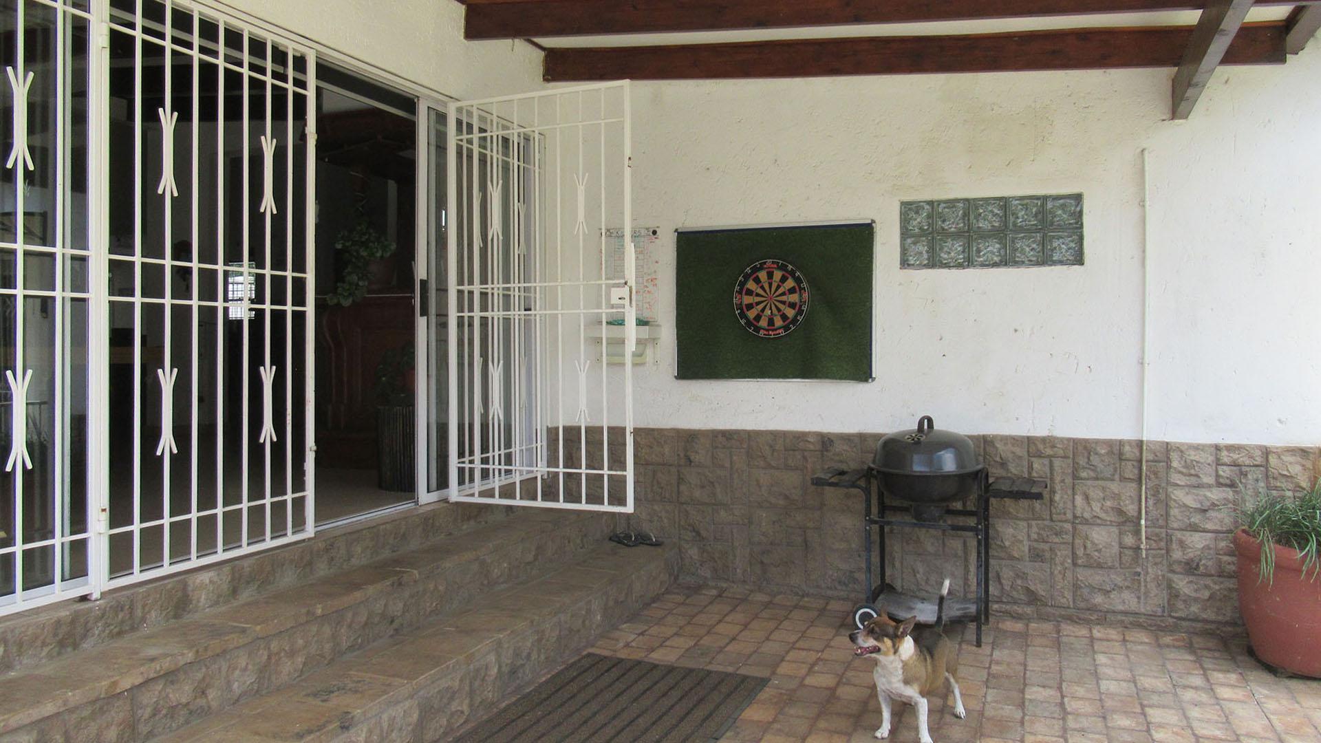 Patio - 22 square meters of property in Randpark
