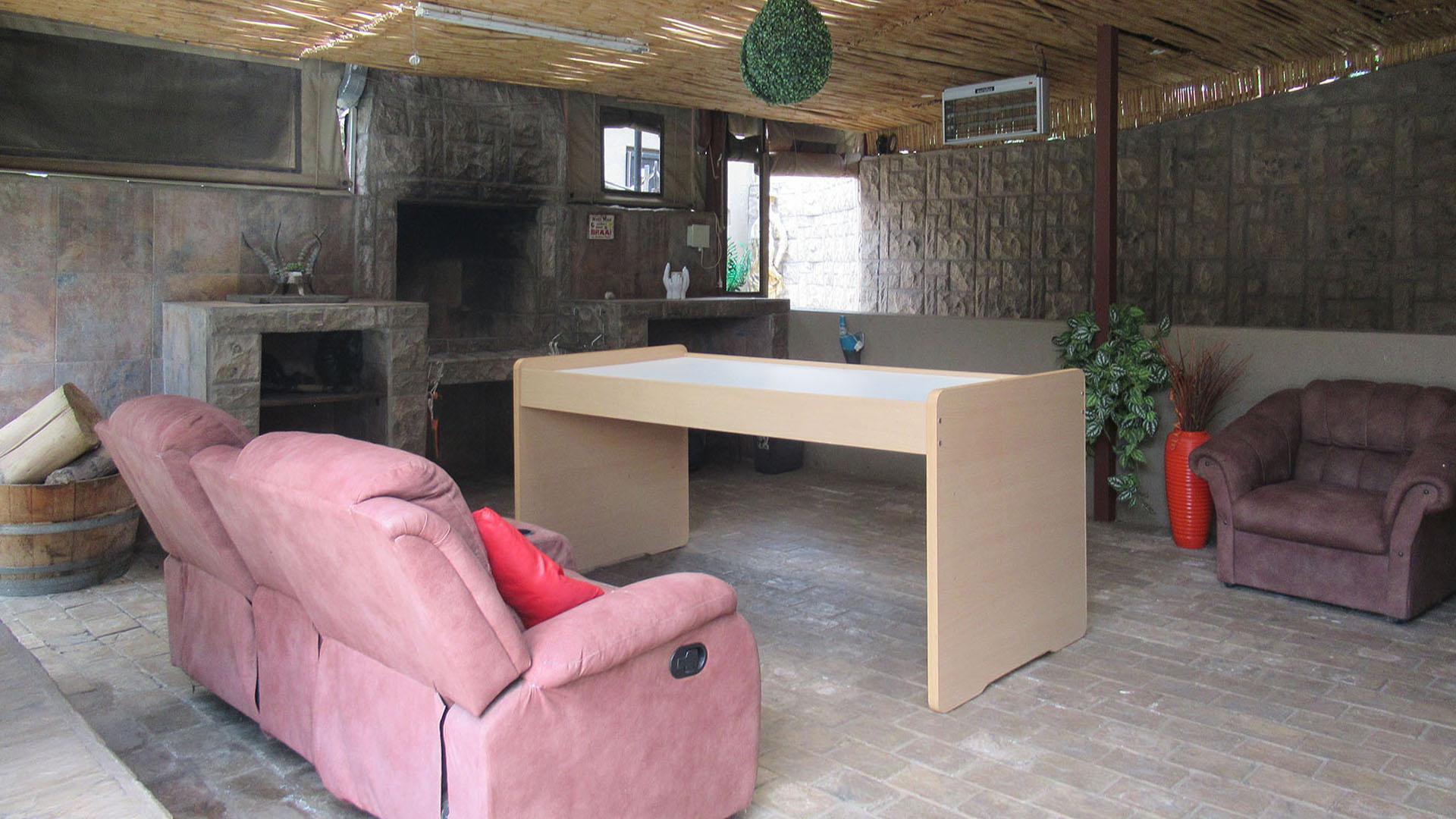 Entertainment - 23 square meters of property in Randpark