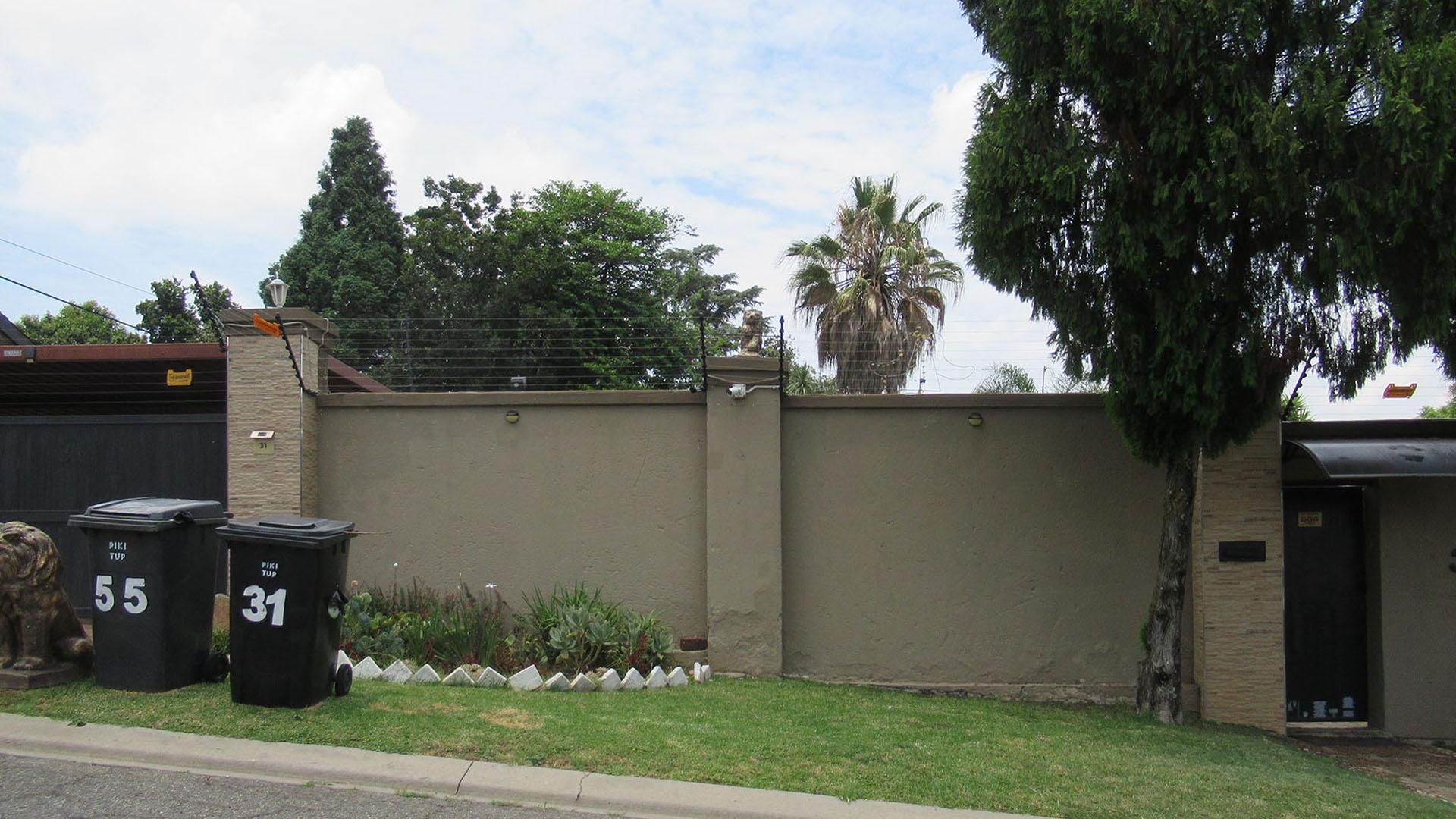 Front View of property in Randpark
