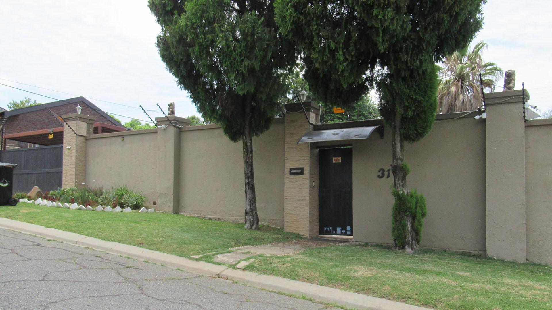 Front View of property in Randpark