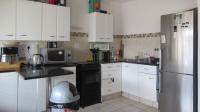 Kitchen - 27 square meters of property in Randpark