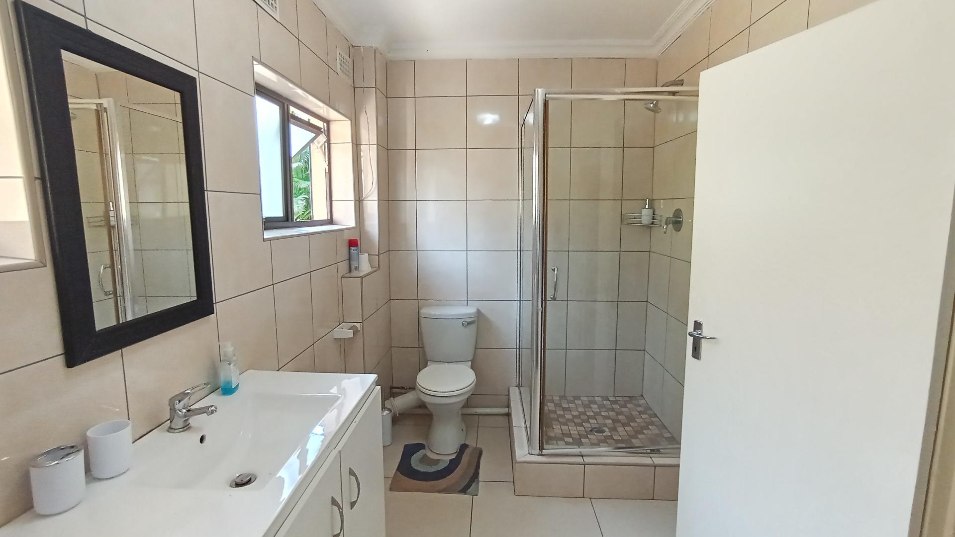 Bathroom 1 - 9 square meters of property in New Germany 