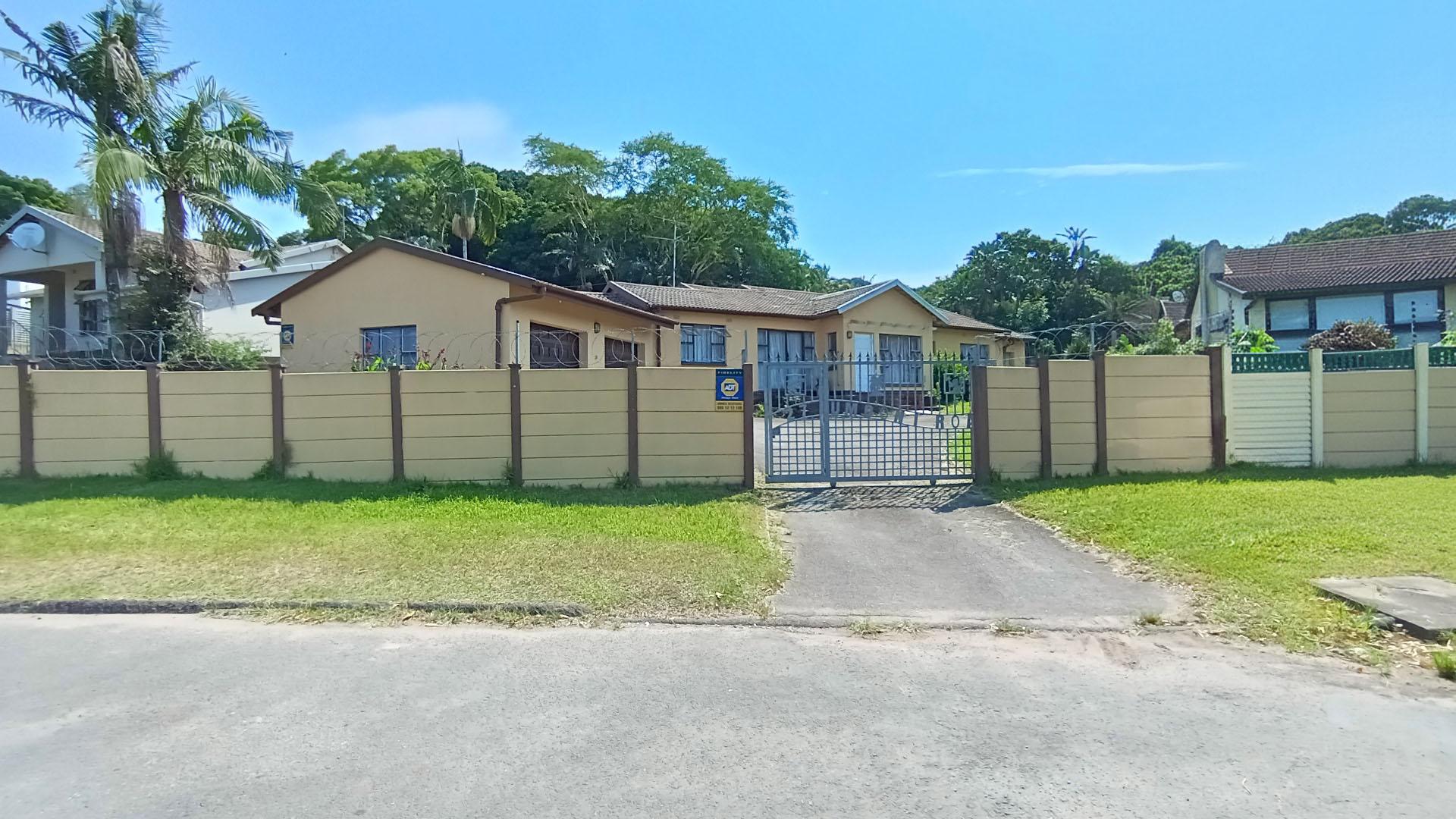 Front View of property in New Germany 