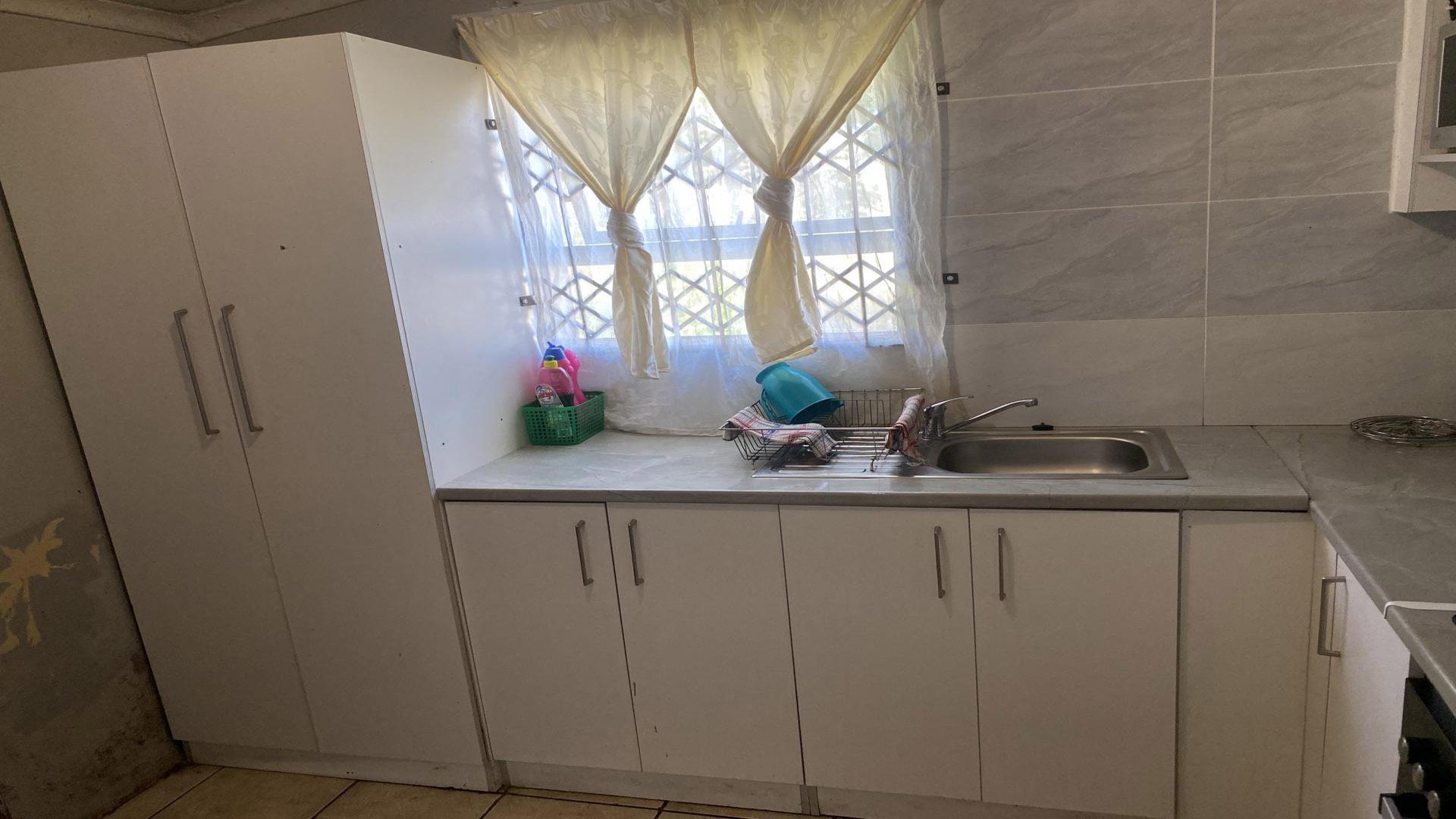 Kitchen of property in Mdantsane