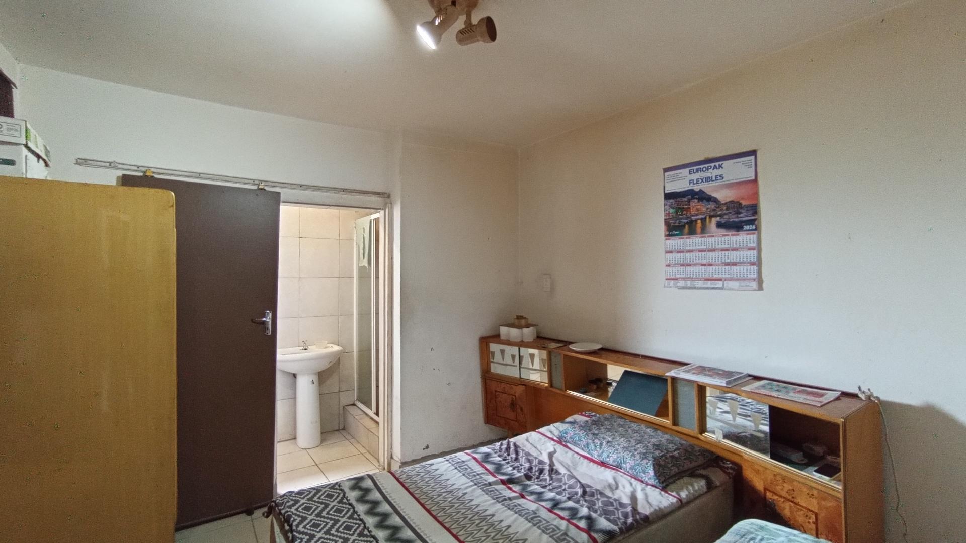 Flatlet - 34 square meters of property in Burlington Heights