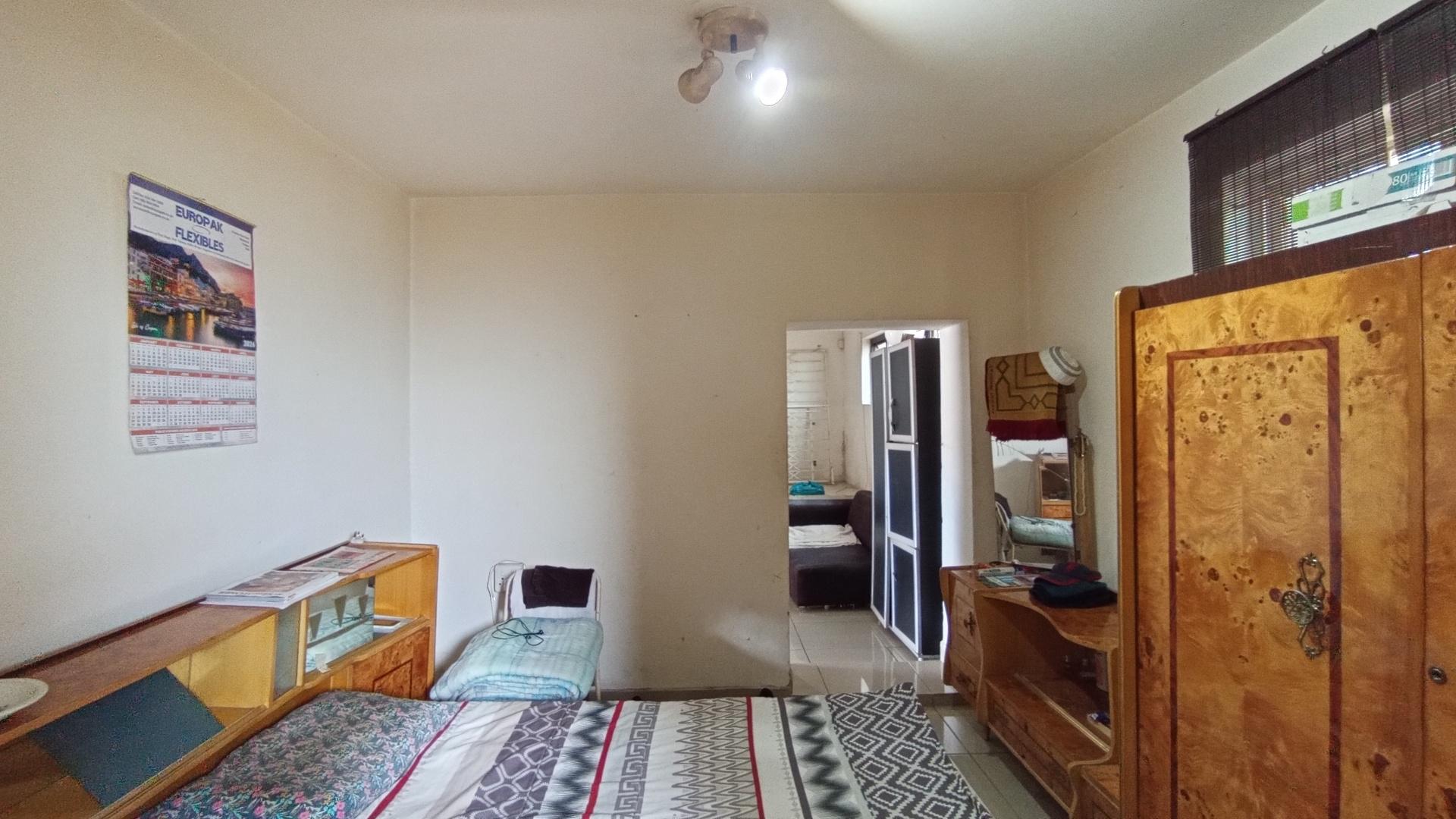 Flatlet - 34 square meters of property in Burlington Heights